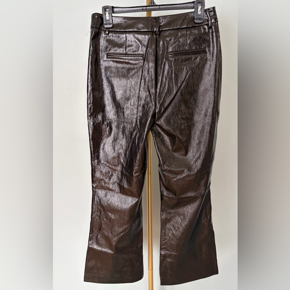 NWT 7 For All Mankind Glossy Black Faux Leather Trousers Women’s Size Medium. - Picture 2 of 13